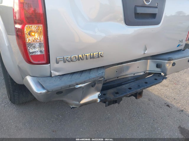 Nissan Frontier Sv