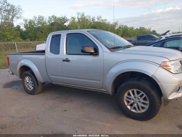 Nissan Frontier Sv