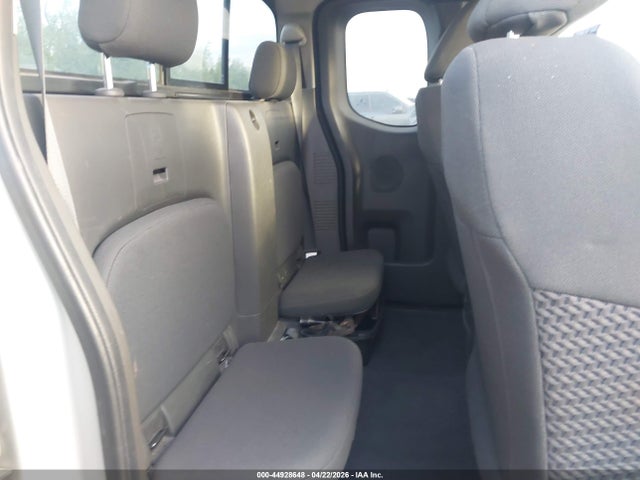 Nissan Frontier Sv