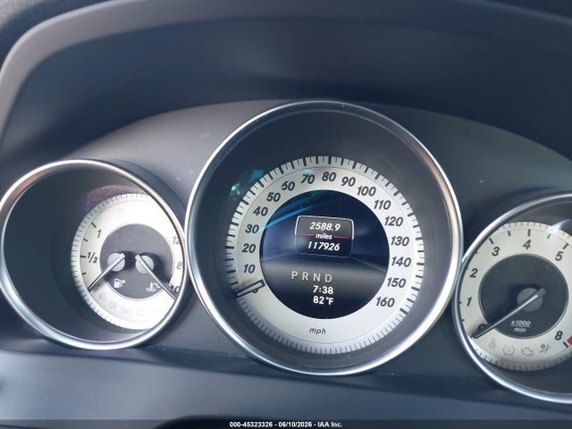 Mercedes-Benz C-Class Luxury