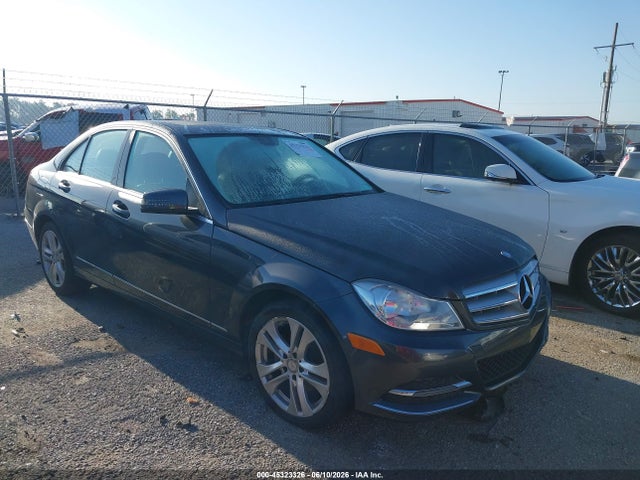 Salvage Mercedes-Benz C-Class Image