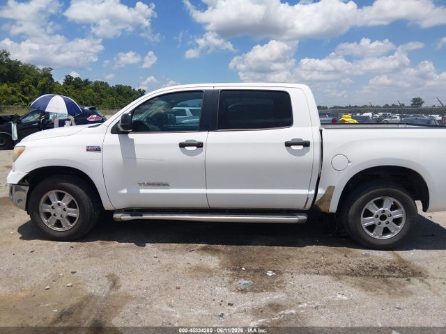 Toyota Tundra Grade 5.7l V8