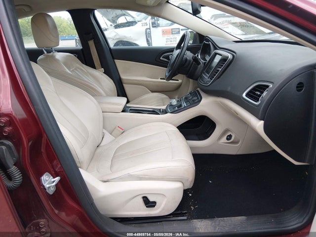 Chrysler 200 Limited Platinum