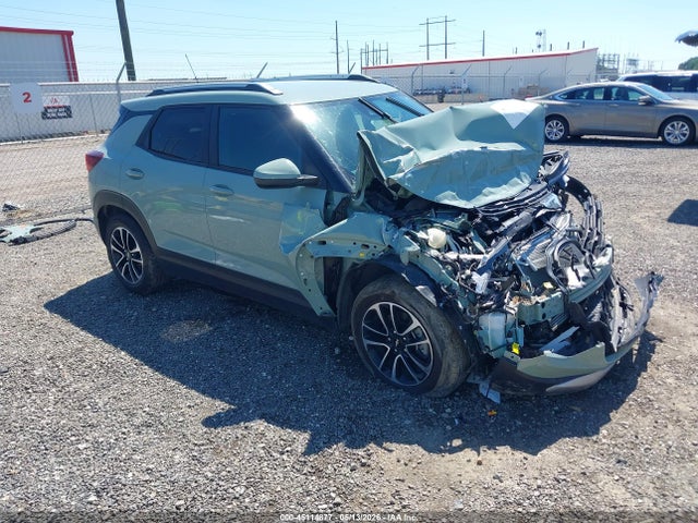 Salvage Chevrolet Trailblazer Image