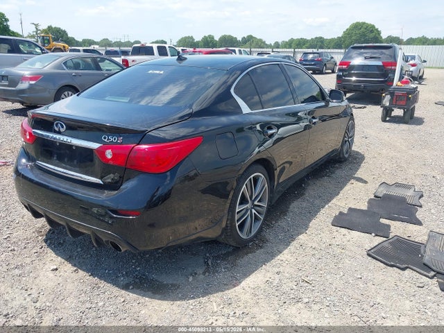 INFINITI Q50 Sport