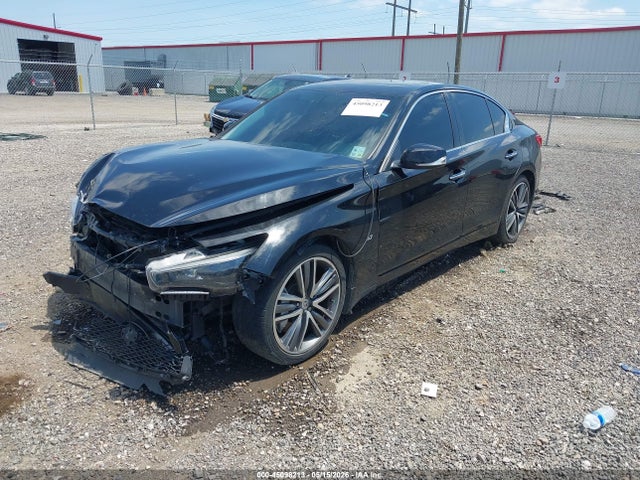 INFINITI Q50 Sport