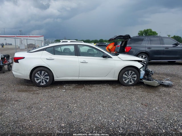 Nissan Altima S Fwd