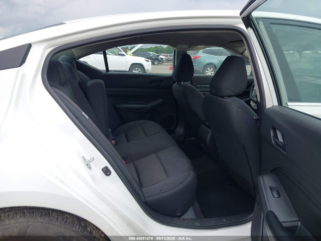Nissan Altima S Fwd
