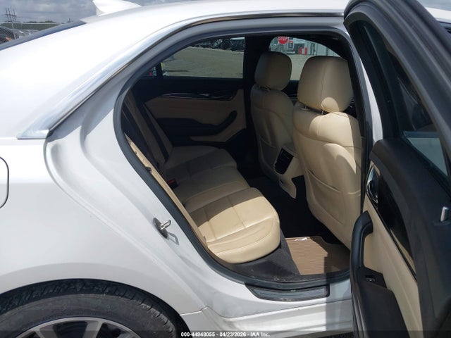 Cadillac CTS Luxury