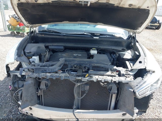 INFINITI Qx