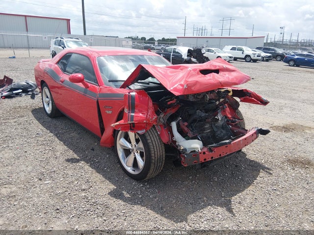 Salvage Dodge Challenger Image