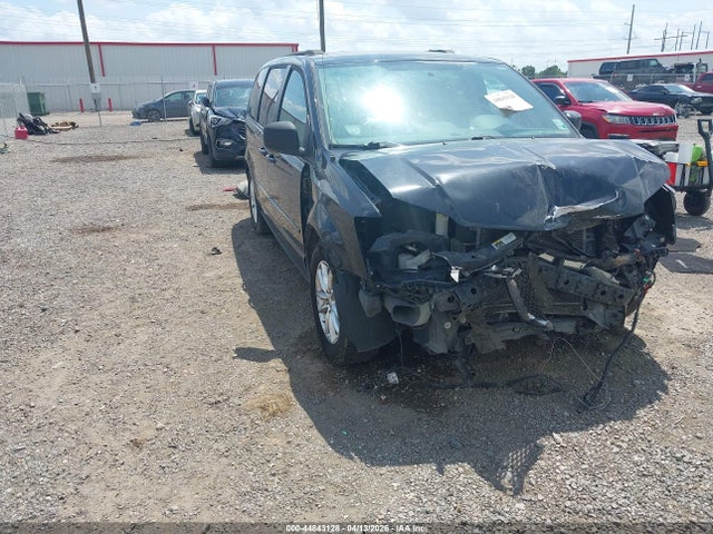Salvage Dodge Grand Caravan Image