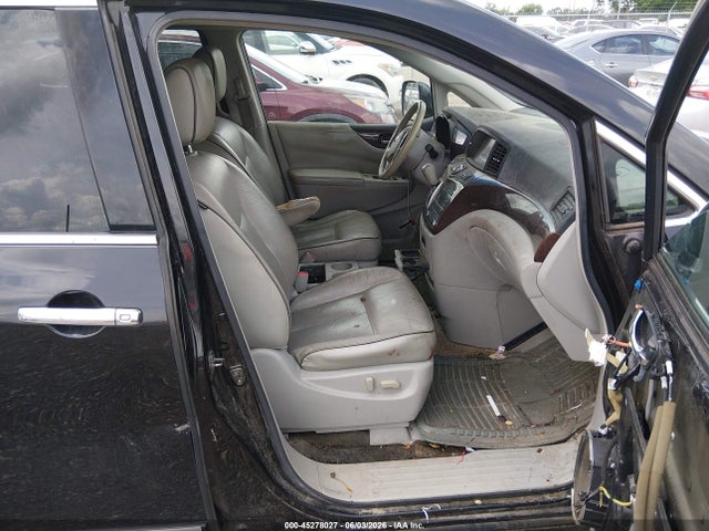 Nissan Quest Le