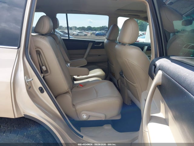 Toyota Highlander Se V6