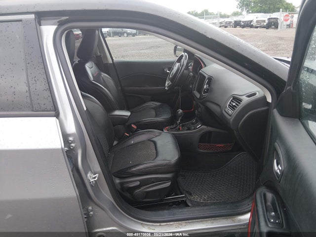 Jeep Compass Trailhawk 4x4