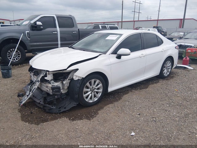 Toyota Camry Le