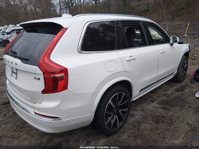 Volvo XC90 B6 Plus Bright Theme 7-seater