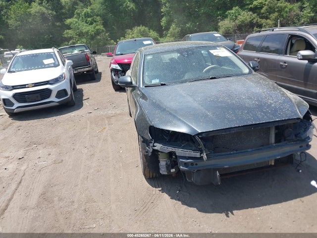 Salvage Volvo S80 Image