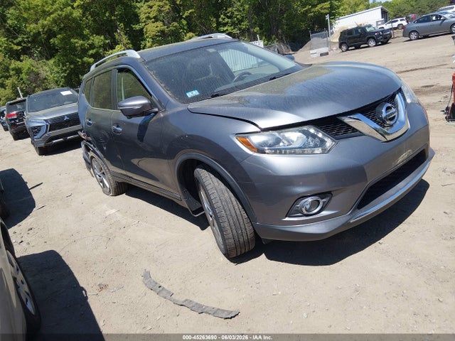 Salvage Nissan Rogue Image