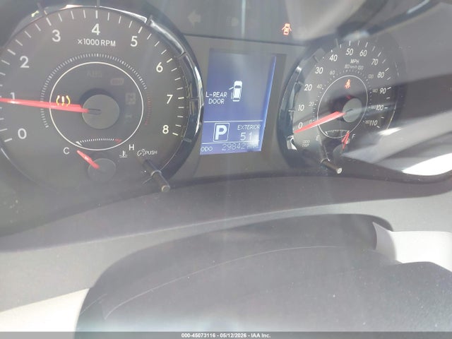 Toyota Sienna Le 8 Passenger