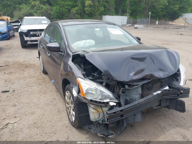Salvage Nissan Sentra Image