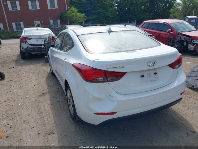 Hyundai ELANTRA Se