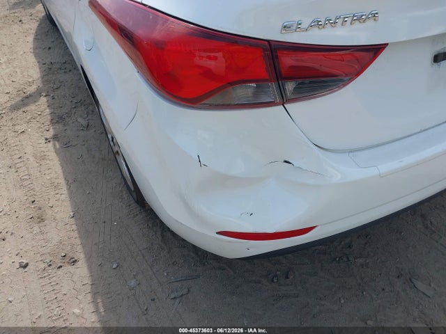 Hyundai ELANTRA Se