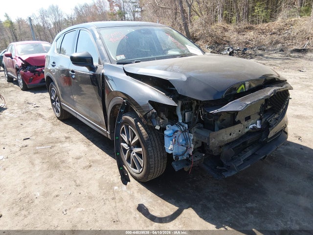 Salvage Mazda Cx Image