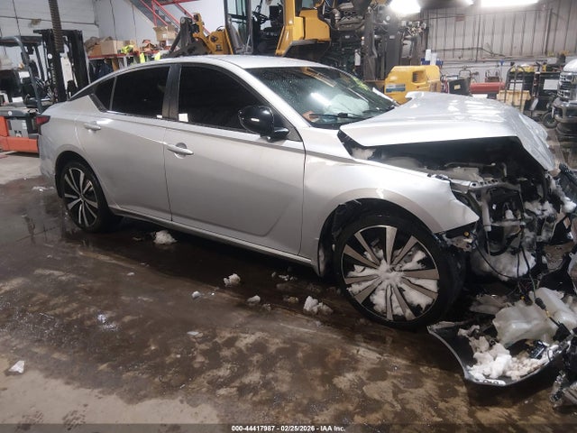 Nissan Altima Sr Intelligent Awd