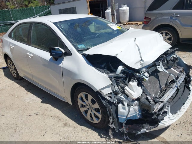 Salvage Toyota Corolla Image