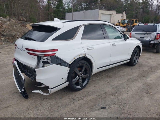 Genesis GV70 2.5t Awd
