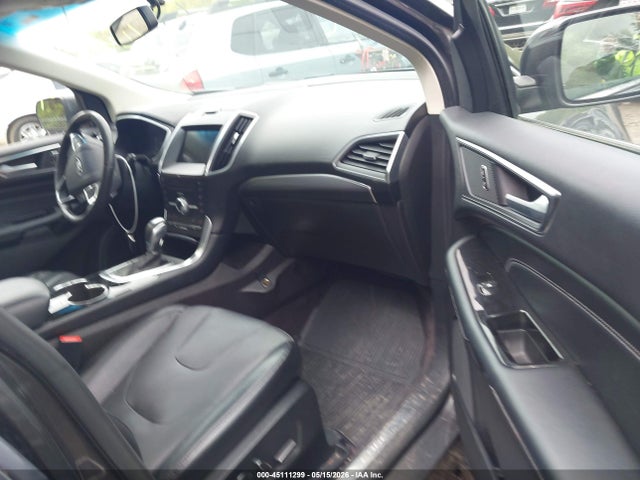 Ford Edge Titanium