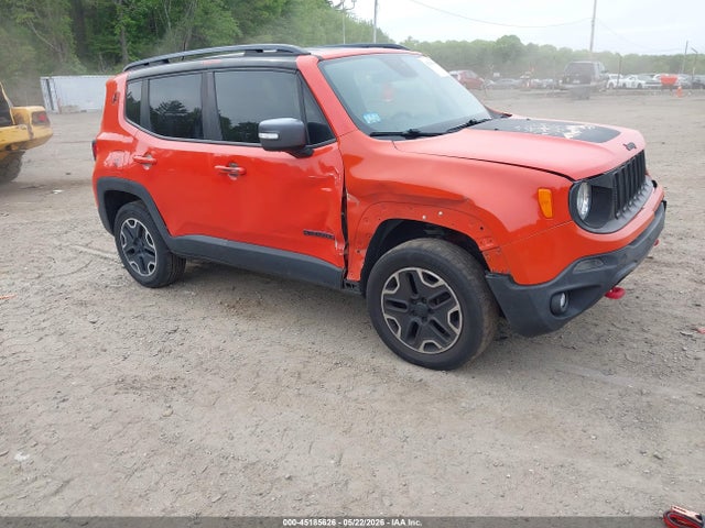 Salvage Jeep Renegade Image