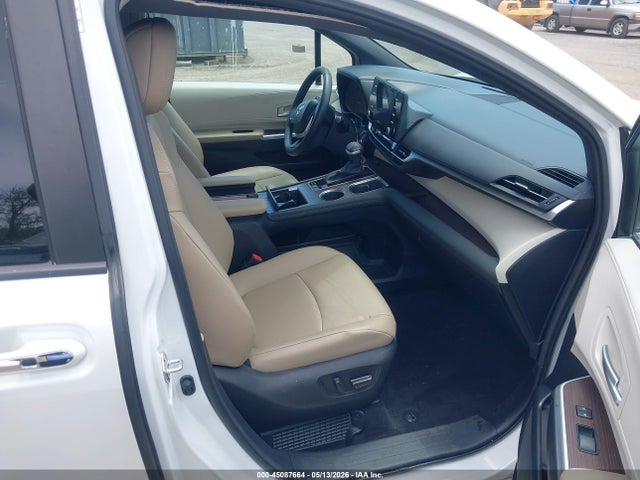 Toyota Sienna Xle