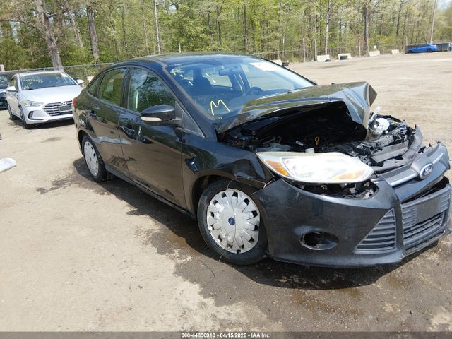 Salvage Ford Focus Image