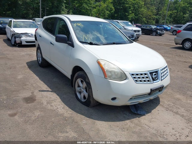 Salvage Nissan Rogue Image