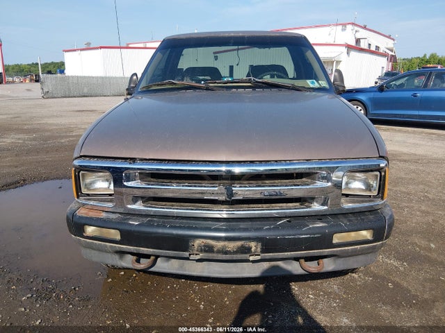 Chevrolet S-10 Ls