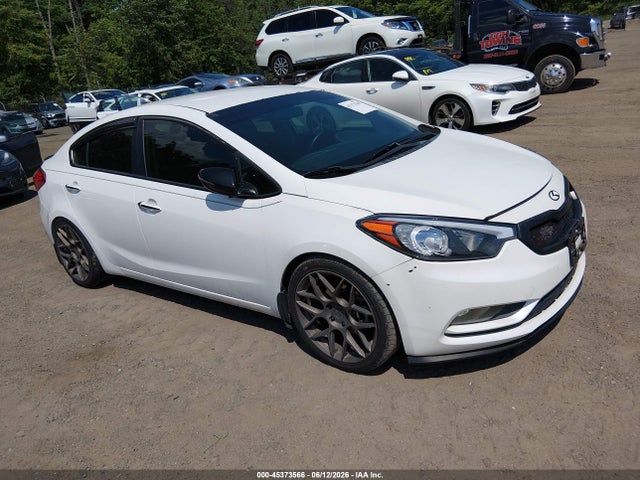 Salvage Kia Forte Image