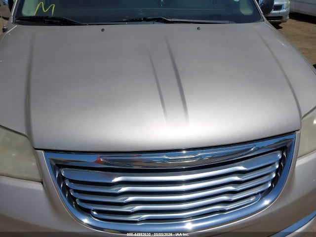 Chrysler Town & Country Touring-l 30th Anniversary