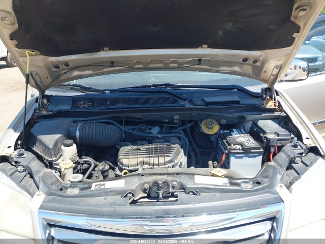 Chrysler Town & Country Touring-l 30th Anniversary