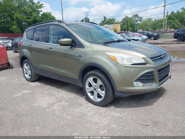 Salvage Ford Escape Image