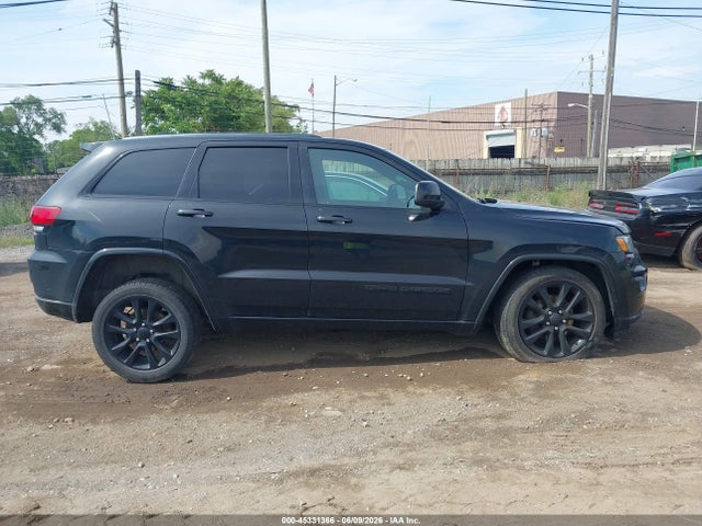 Jeep Grand Cherokee Altitude 4x4