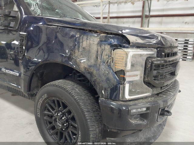 Ford F-250 Lariat