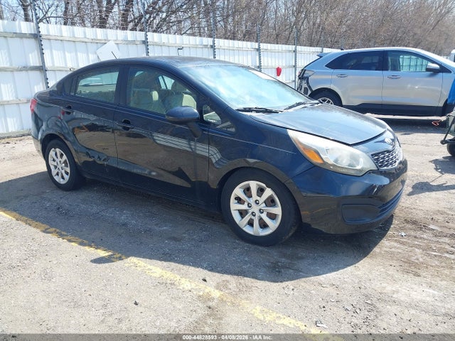 Salvage Kia Rio Image