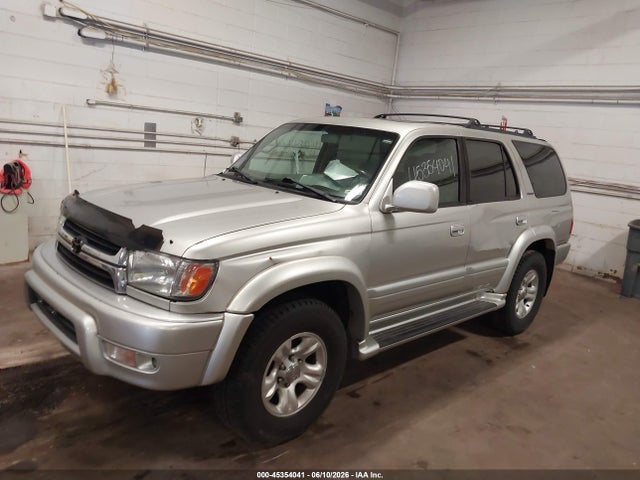 Toyota 4Runner Limited V6