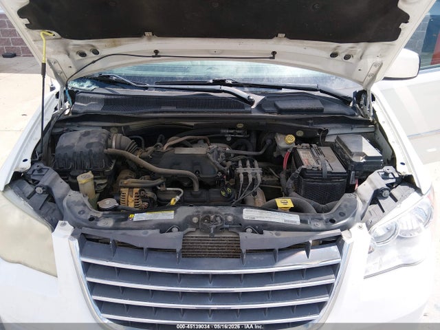 Chrysler Town & Country Touring