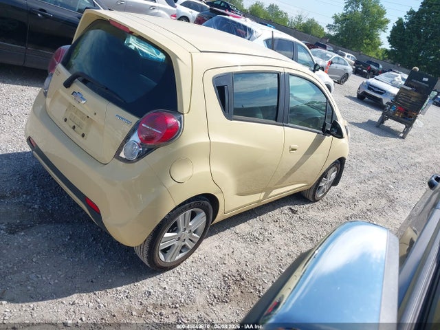 Chevrolet Spark 1lt Auto