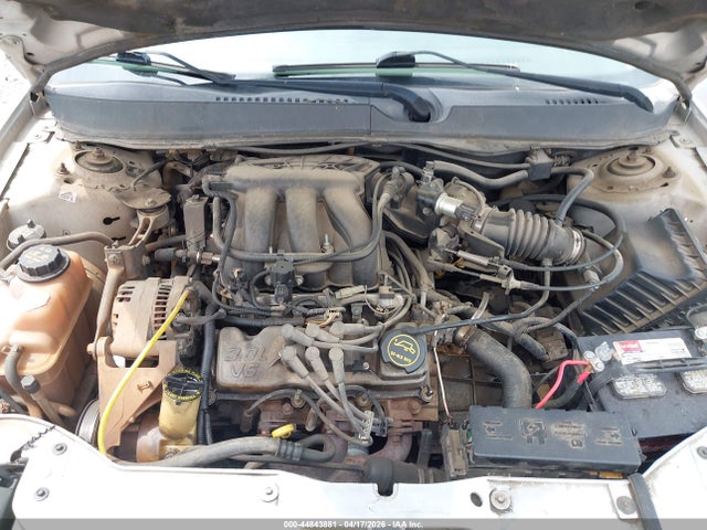 Ford Taurus Se