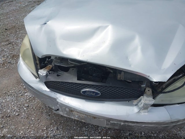 Ford Taurus Se