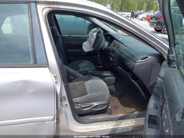 Ford Taurus Se